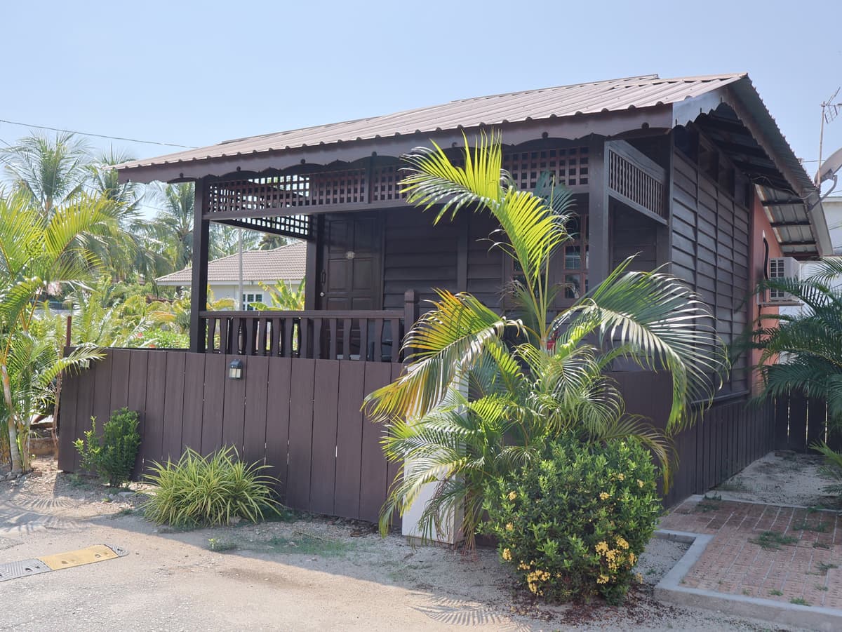 Chengal Tropical Chalet